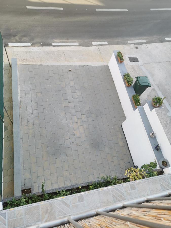 Apartman Jela 希贝尼克 外观 照片