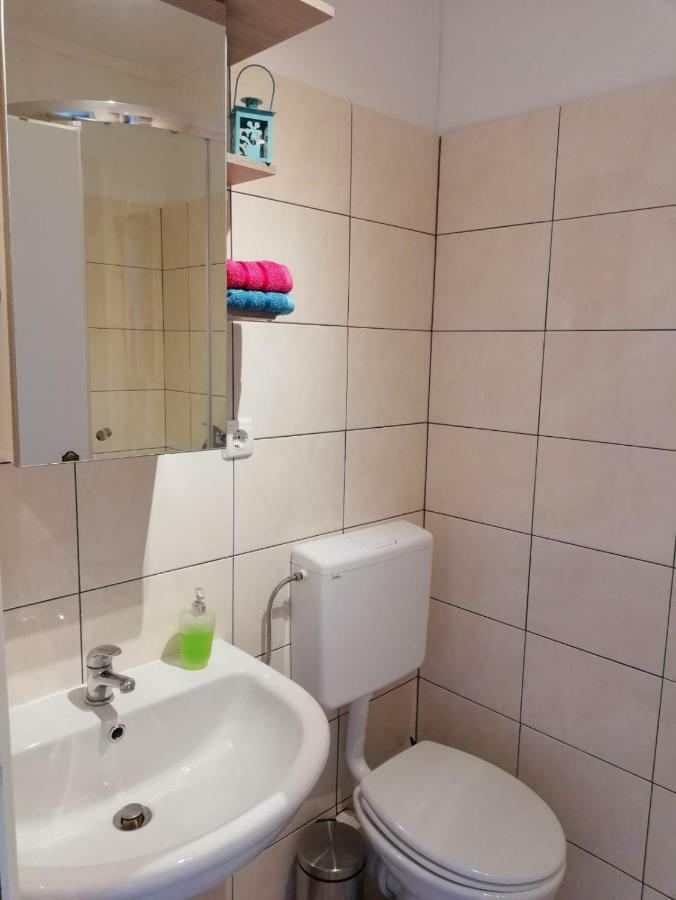 Apartman Jela 希贝尼克 外观 照片