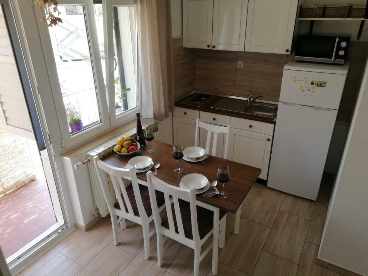 Apartman Jela 希贝尼克 外观 照片