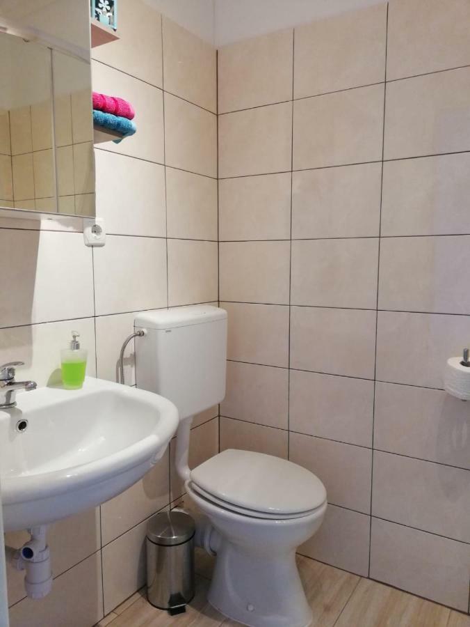 Apartman Jela 希贝尼克 外观 照片
